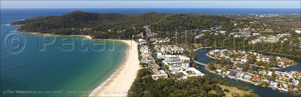Peter Bellingham Photography Noosa Main Beach - QLD 2014 (PBH4 00 17453)